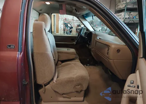 1999 Chevrolet Silverado 1500 Ls из США, поврежденный, VIN 1GCEK14T3XZ138129